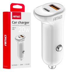 Hvid USB-billader med USB-A- og USB-C-port