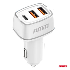 Billader med USB-A- og USB-C-porte til bilens cigarettænderstik