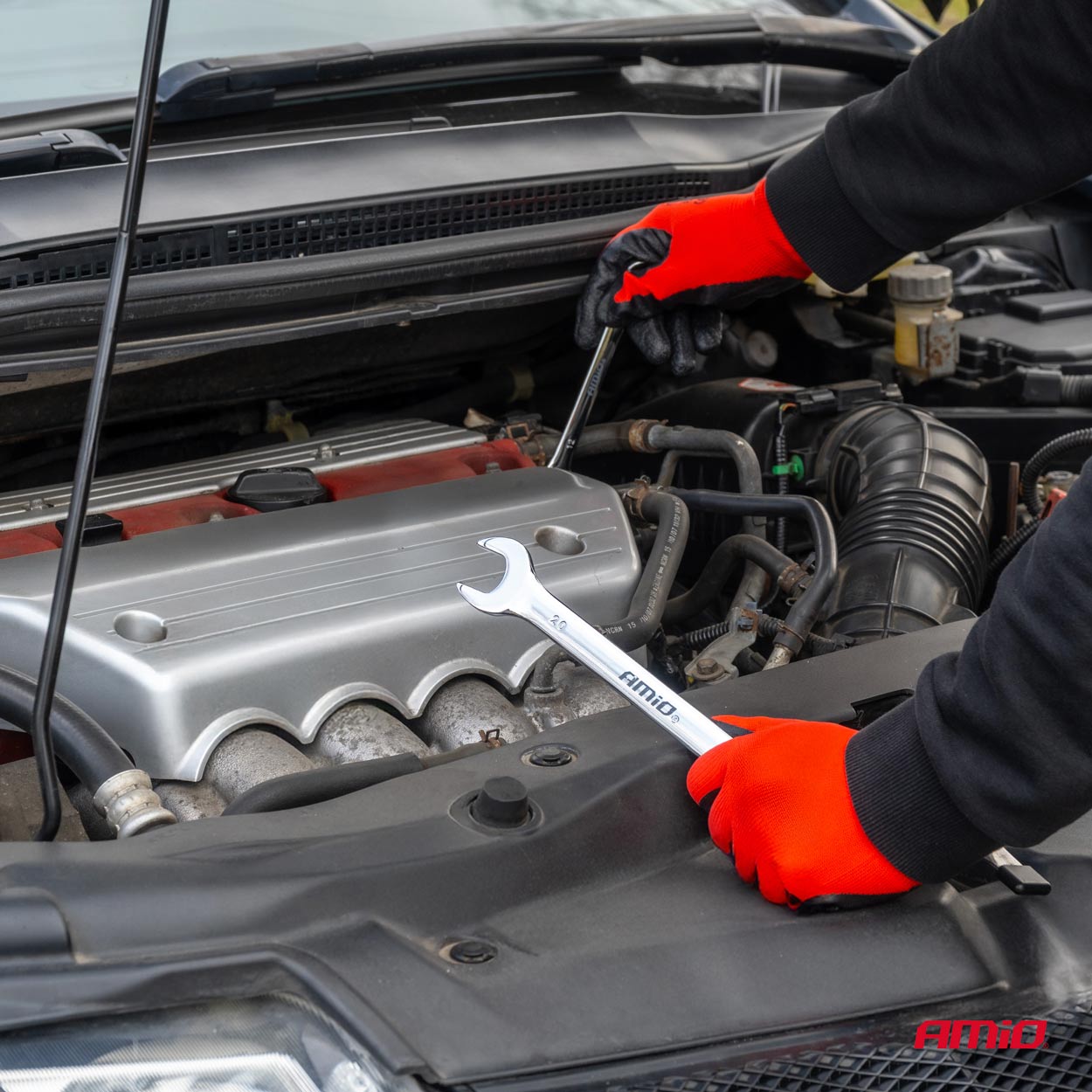 Ringgaffelnøgler i CRV-stål i praktisk organisering
