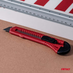 Universalkniv med ergonomisk ABS-håndtag