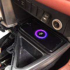 Toyota RAV4 2014-2018 Ασύρματος φορτιστής κινητού με γρήγορη φόρτιση 15W 
