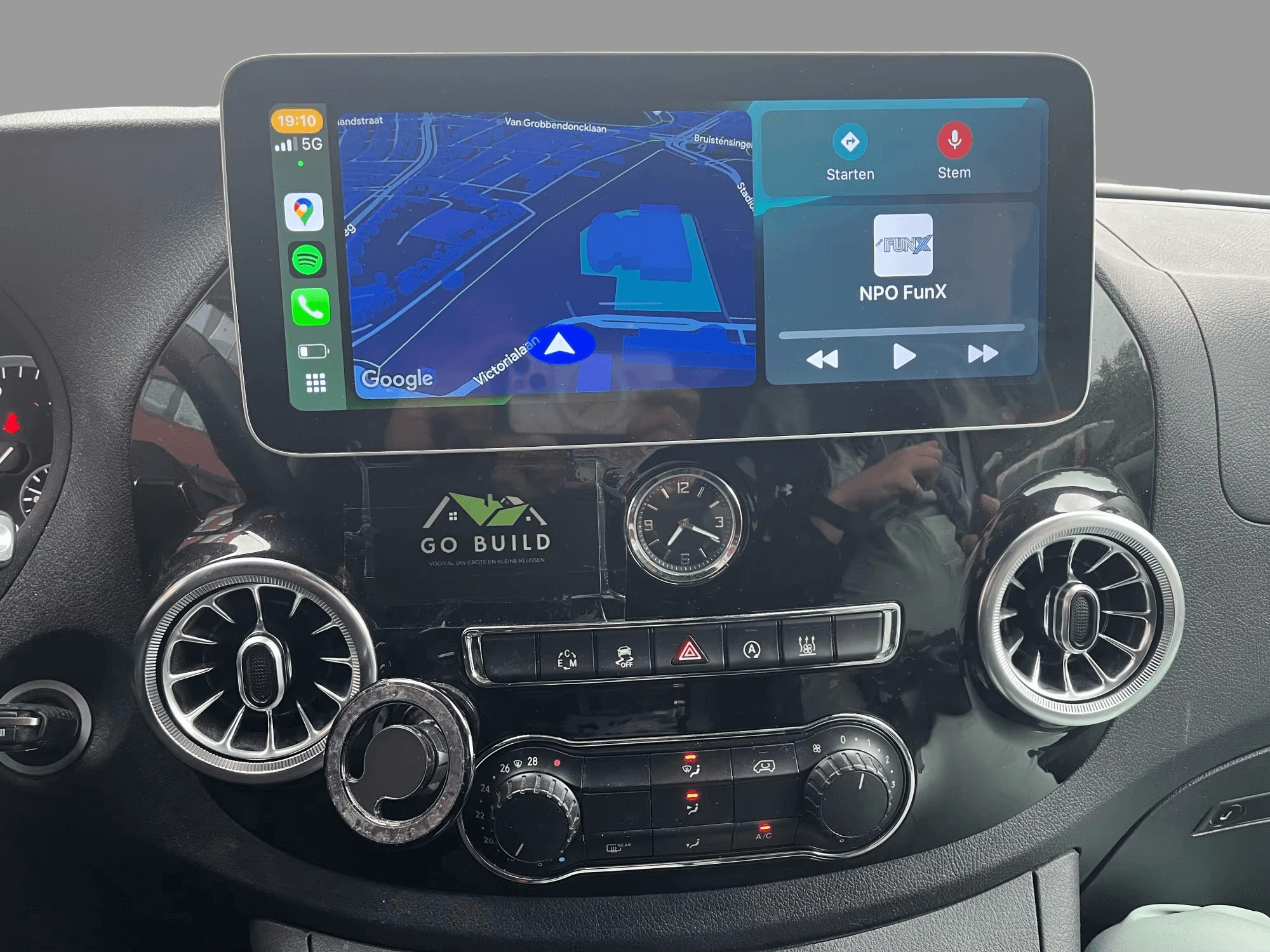 Mercedes Vito 14-21 - 12,3" radio met Apple CarPlay en Android Auto – Carmediaeurope.com